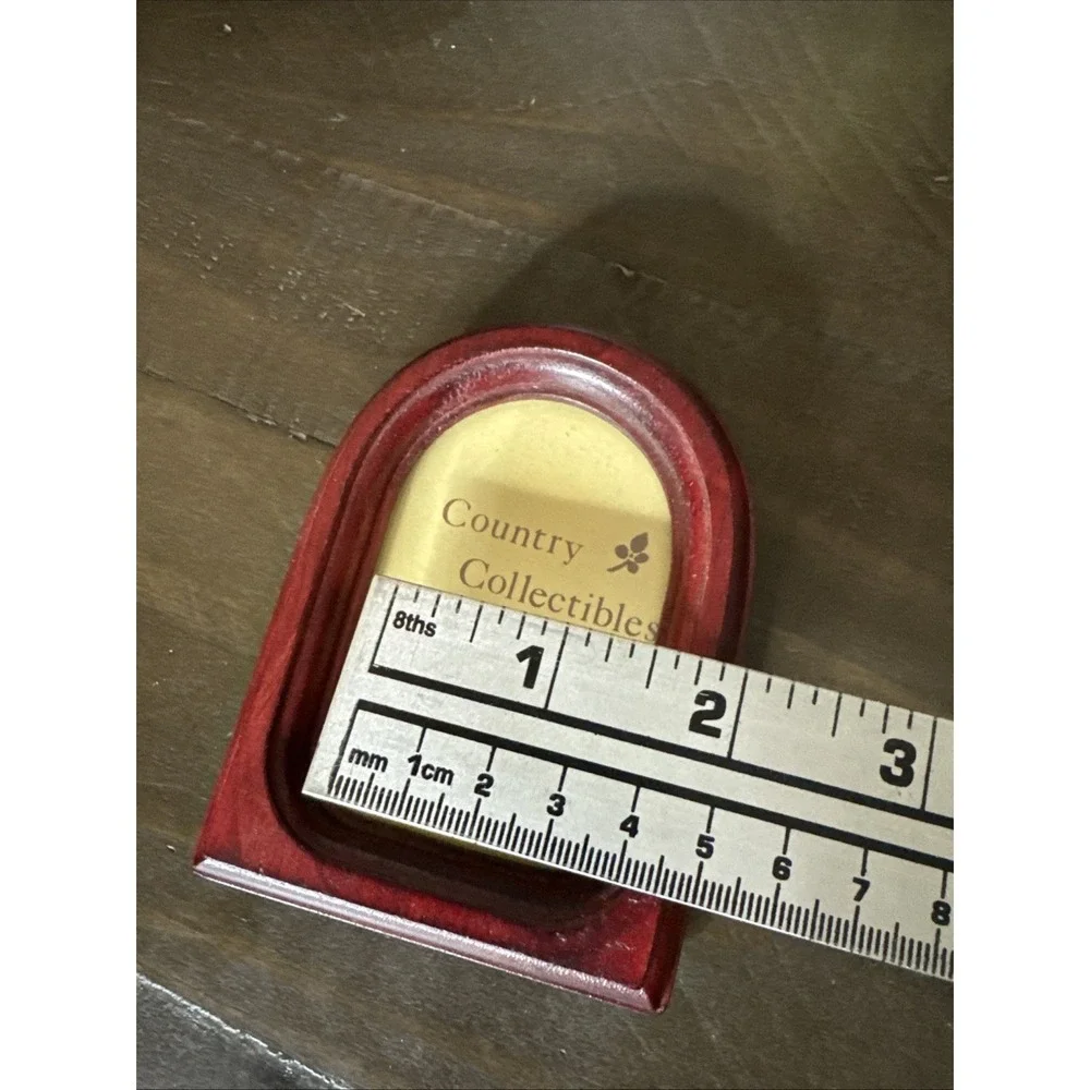 Small Vintage Arched Wood Picture frame 2